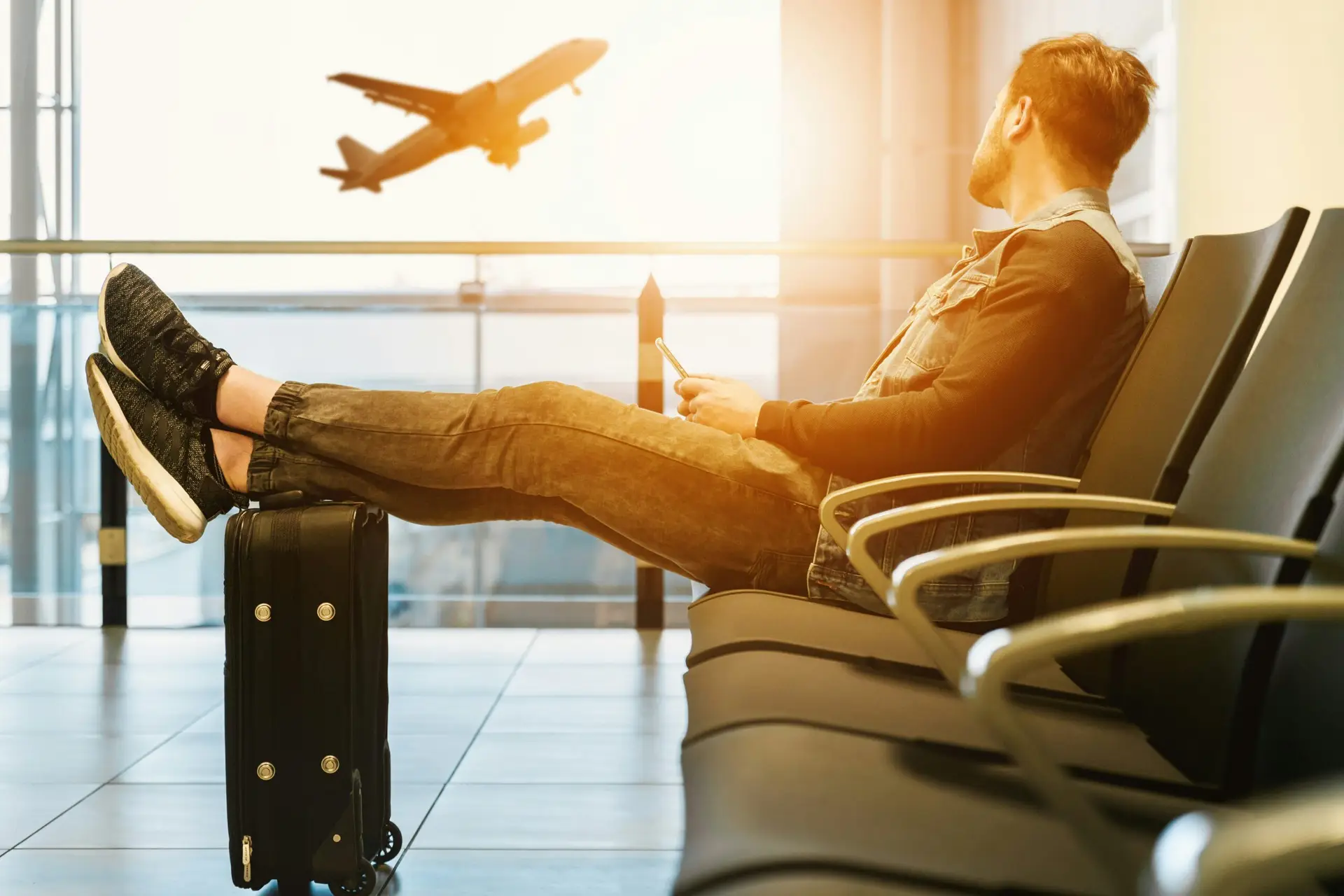Top 5 Benefits of Booking with a Travel Agent